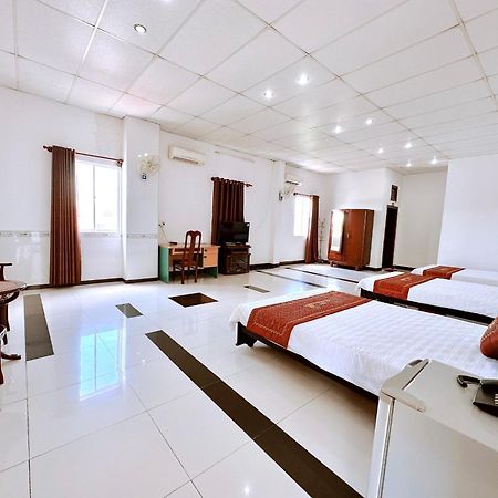 Truc Hoang Ha Hotel Tỉnh Kontum Exteriér fotografie
